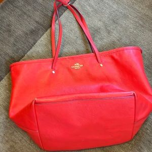 Pre-love coach tote